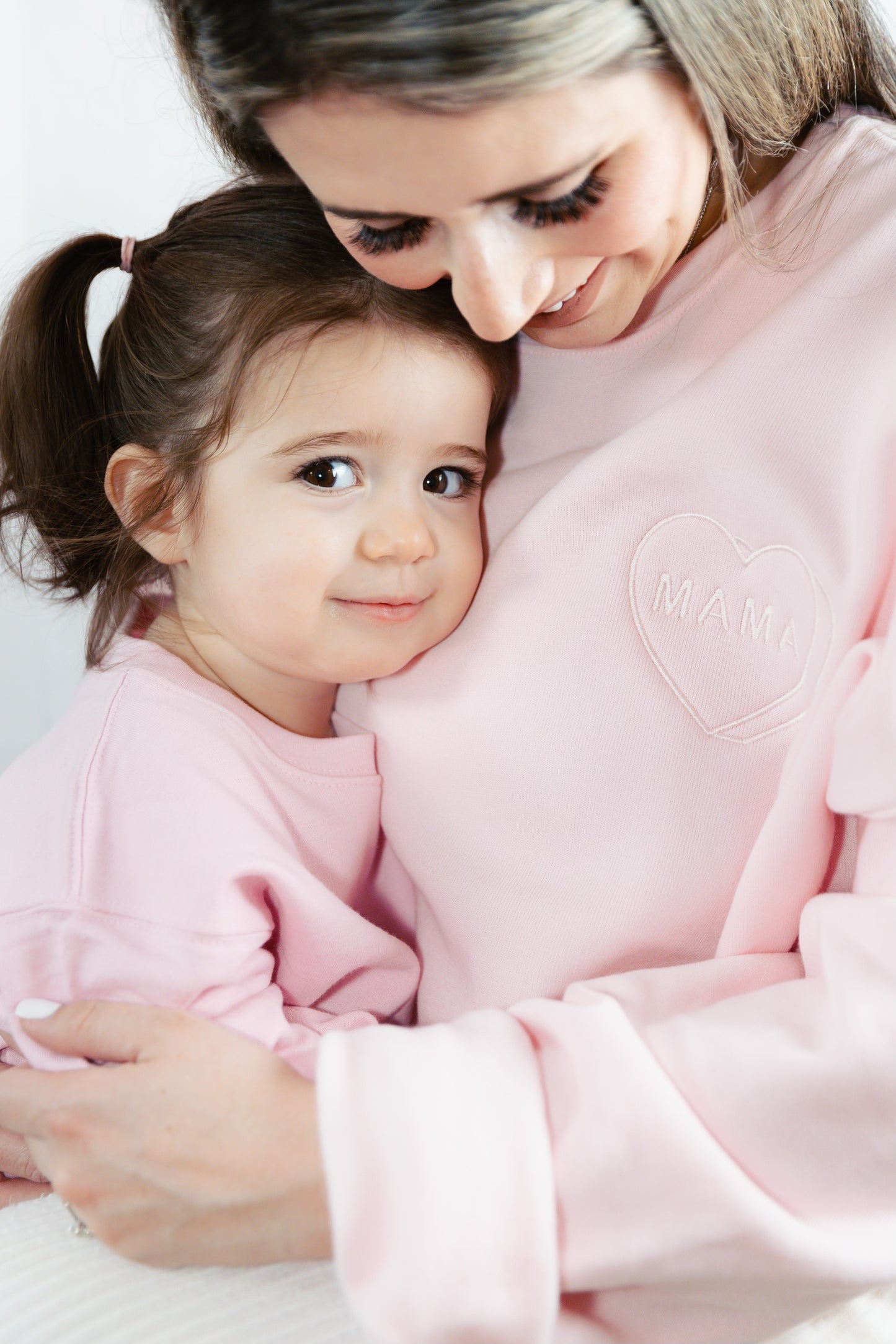 Candy Heart - MAMA & MINI - Embroidered Sweatshirt