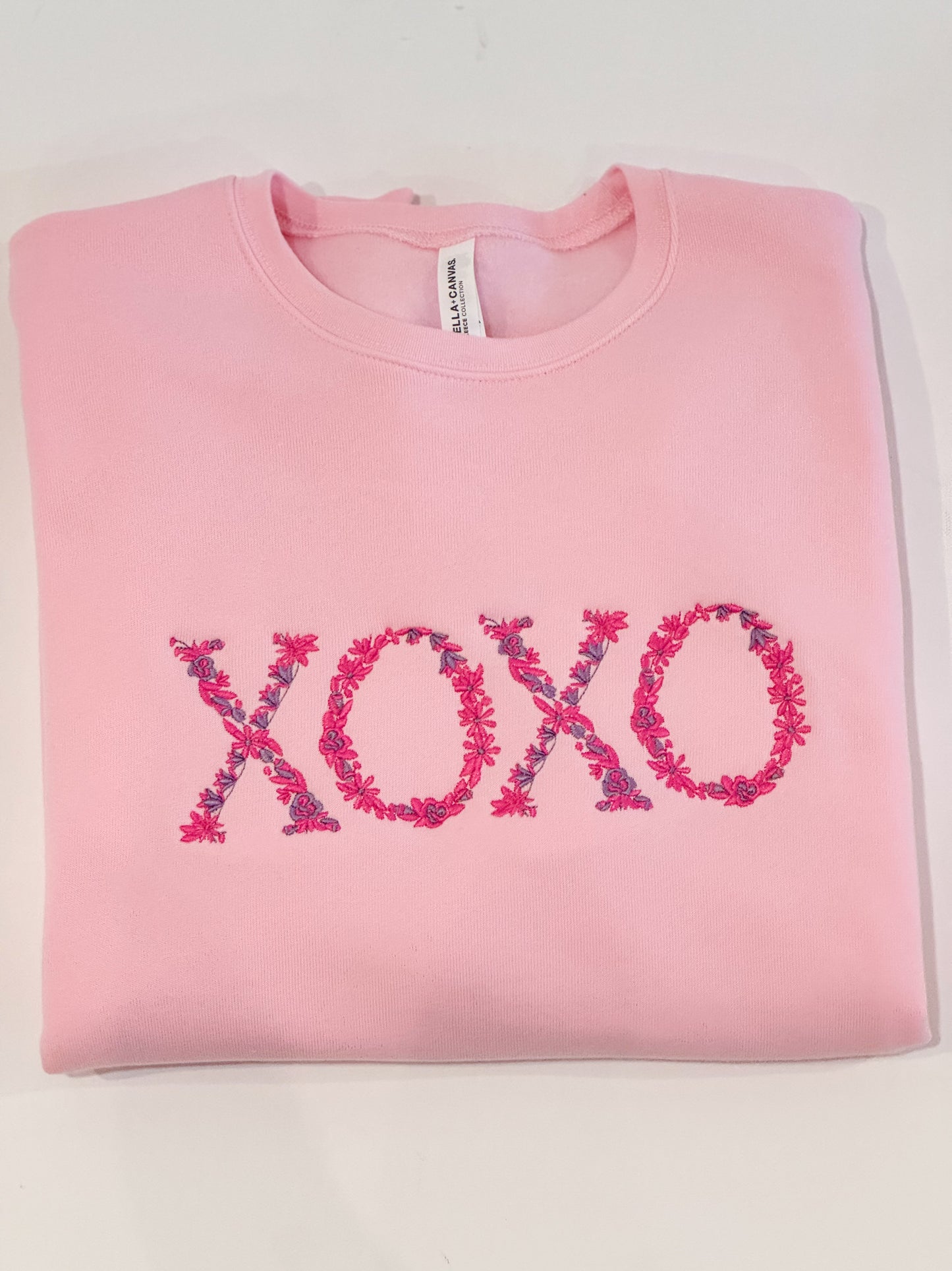 XOXO FLORAL EMBROIDERED (Adult)